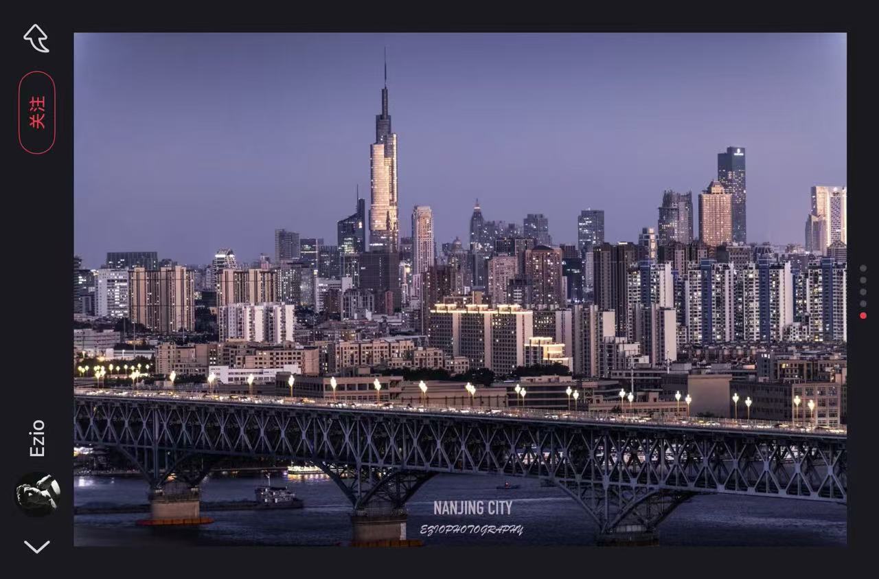 长江大桥大概是这样的场景